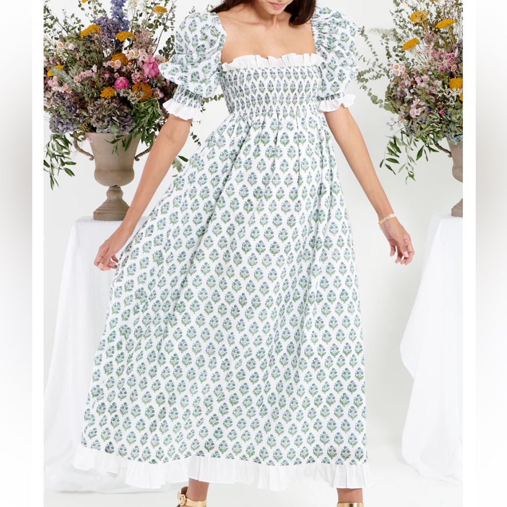 Neve & Noor Dress